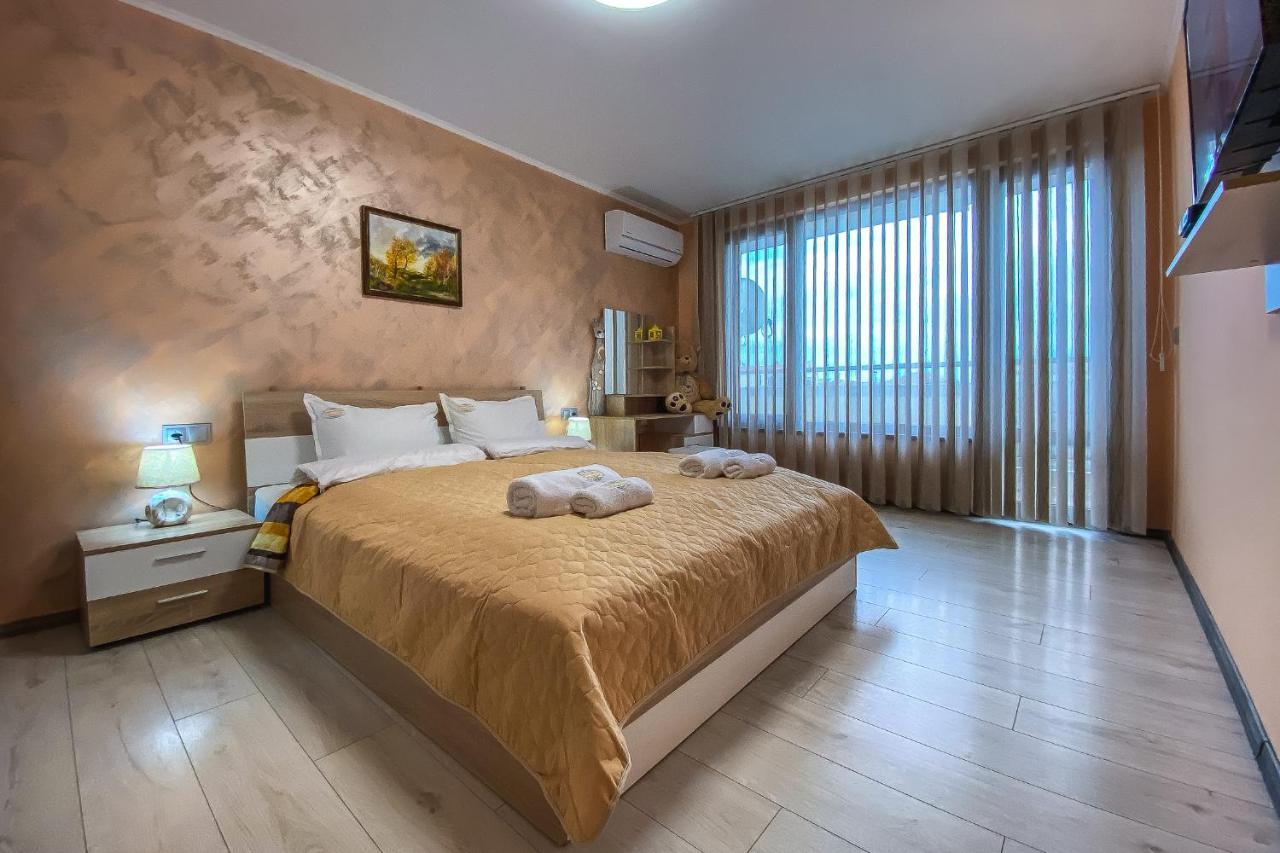 Apartament Tiana Lux Hisarya Esterno foto